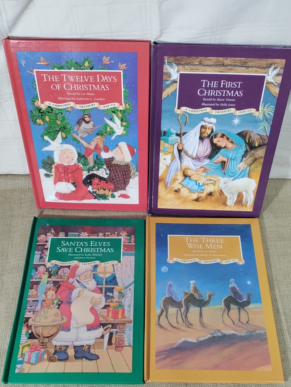 Vintage Christmas Treasury Pop-Up Series Set of 4 Books "VERY GOOD CONDITION"